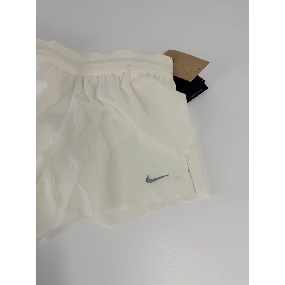 Nike Swift Dri FIT Mid Rise 2.5" Lined Running Shorts Womens Size S HQ0638-133 - Picture 2 of 8